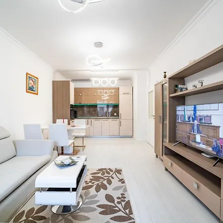 Apartment Grand Karavel Center Lux Warna