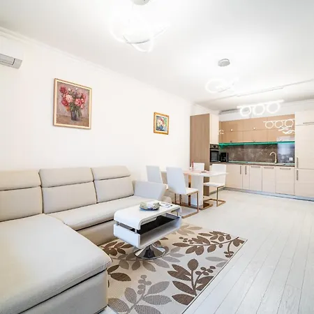Apartmán Grand Karavel Center Lux